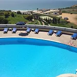 Magnolia Mar 3*